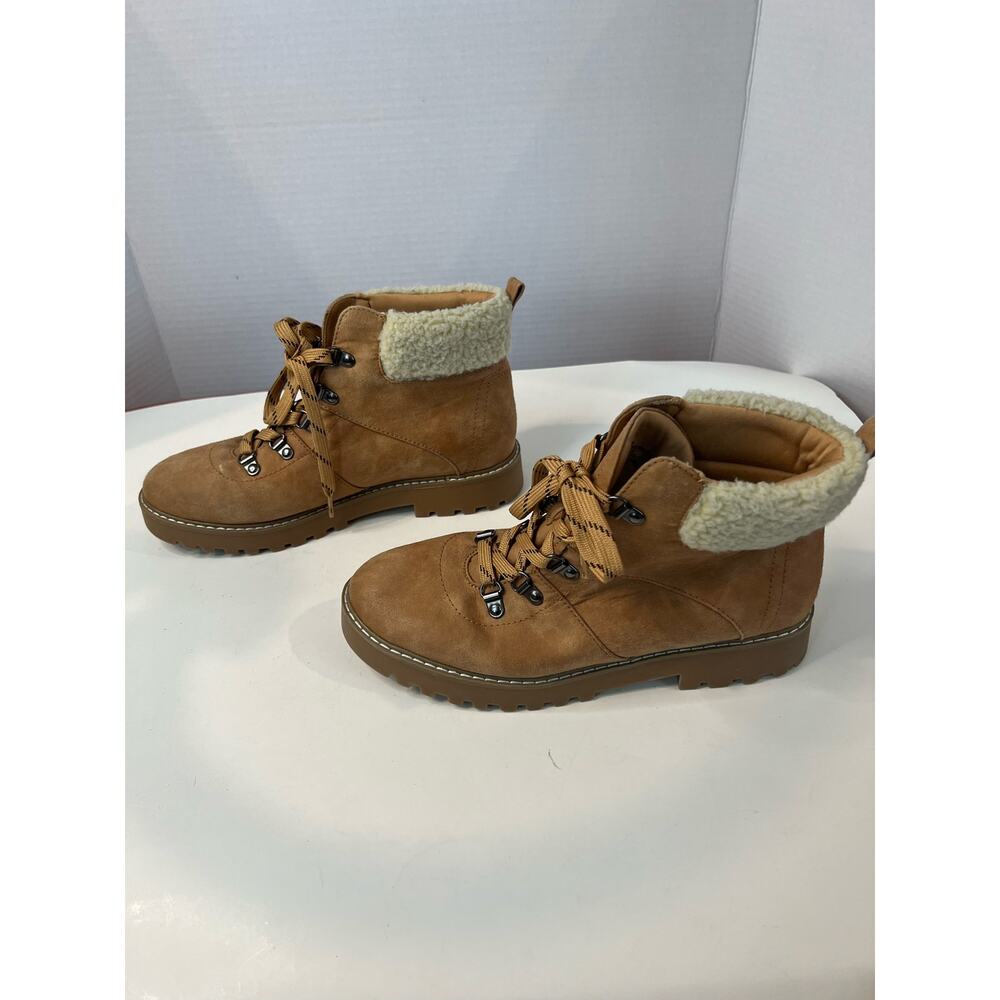 Cliffs By White Mountain Tan and Cream Sabine Hiking‎ Winter Boots Size 9.5
